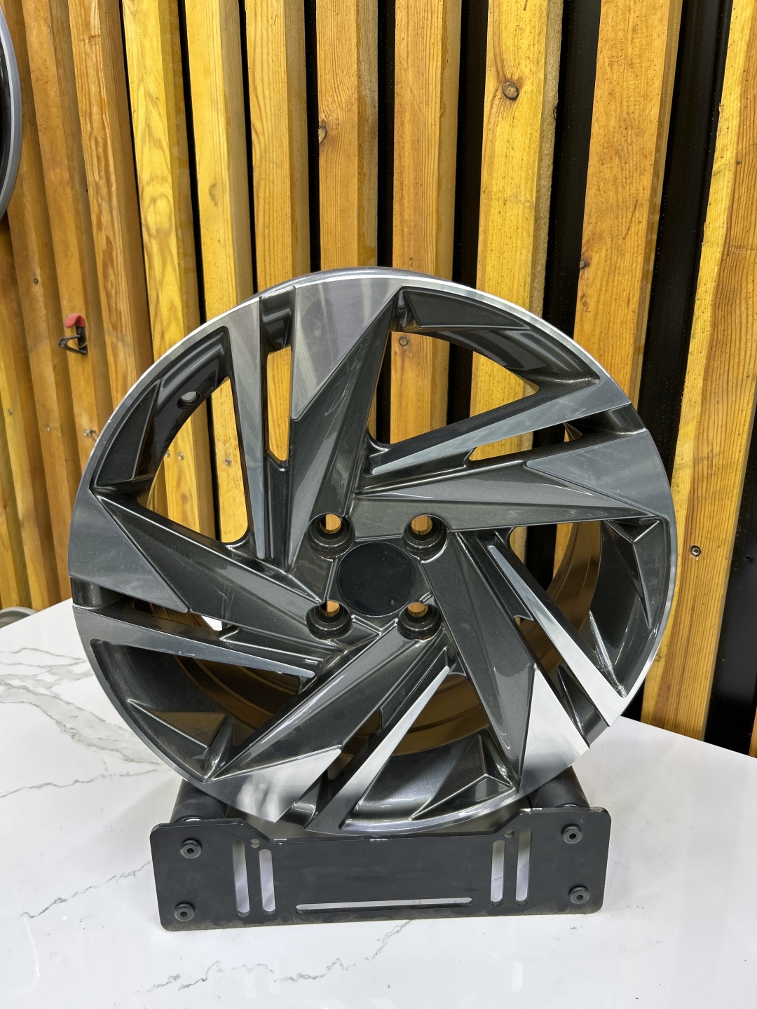 SSM Ssm101 6.5x16/4x100 D54.1 ET45 4 диска серебристый, графит