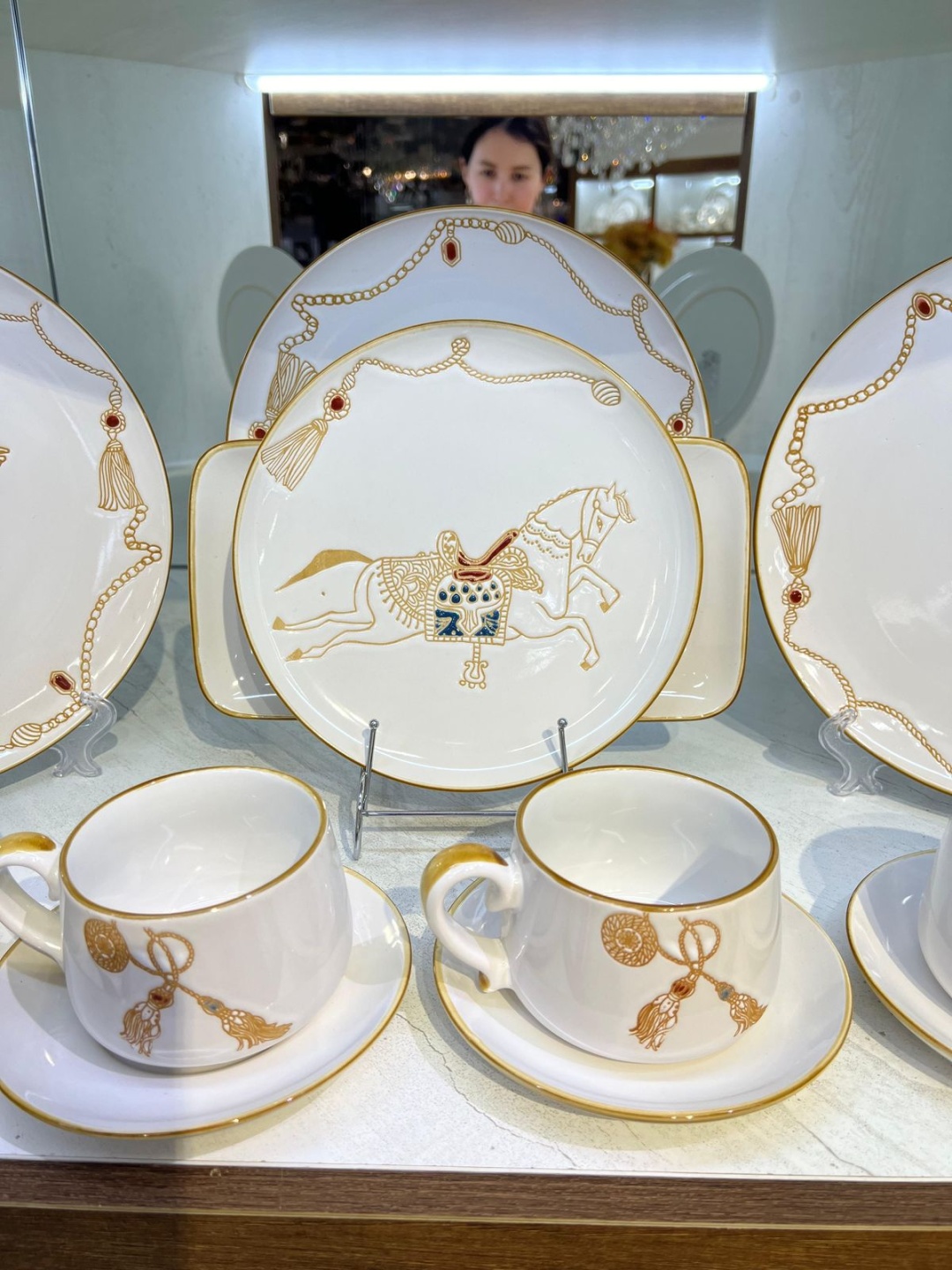Сервиз на 6 персон SAYA SHOP , предметов: 32, чайно-столовый, керамика