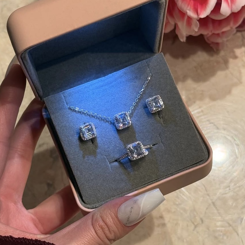 Demian jewellery «Багетный квадрат» вес 15 г серебро, циркон