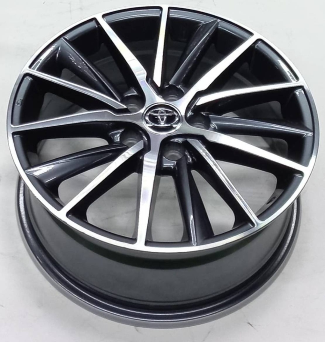 Original Series Wheels Camry DDP R17 7x17/5x114.3 D60.1 ET40 4 диска серебристый, графит