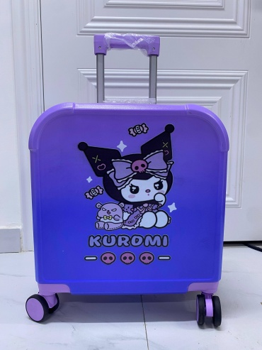 Чемодан Kuromi 188358479 поликарбонат 30 л сиреневый