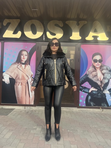 Демисезонная куртка Zosya Furs черный, белый