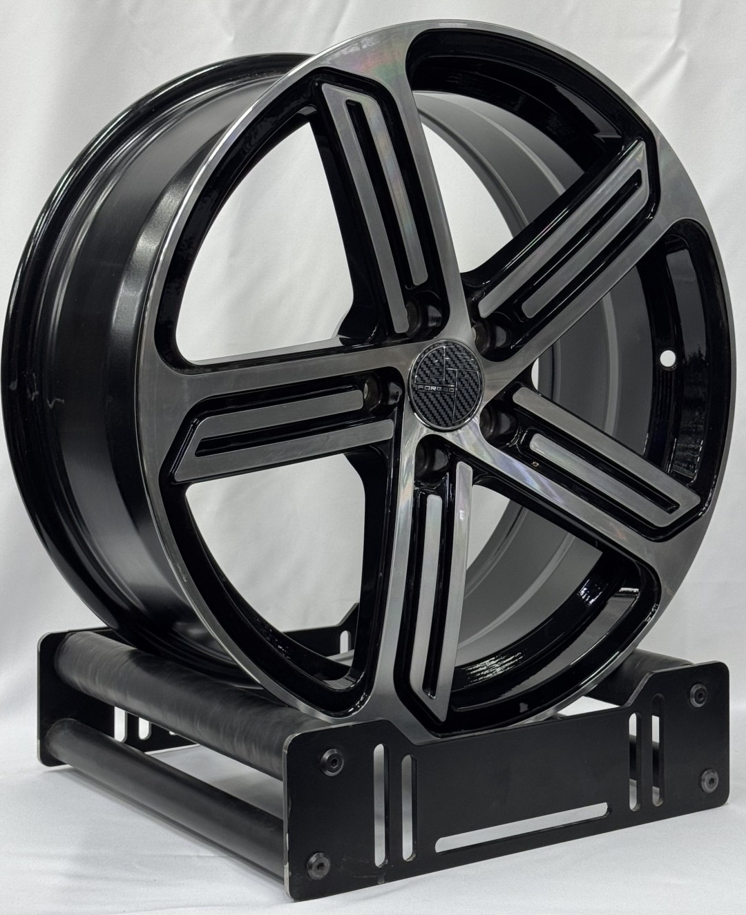RNO ZT701 7.5x17/5x100 D57.1 ET42 4 диска черный, серебристый
