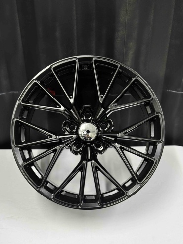 Top Grade Diski086157 8x18/5x114.3 D67.1 ET35 4 диска черный матовый