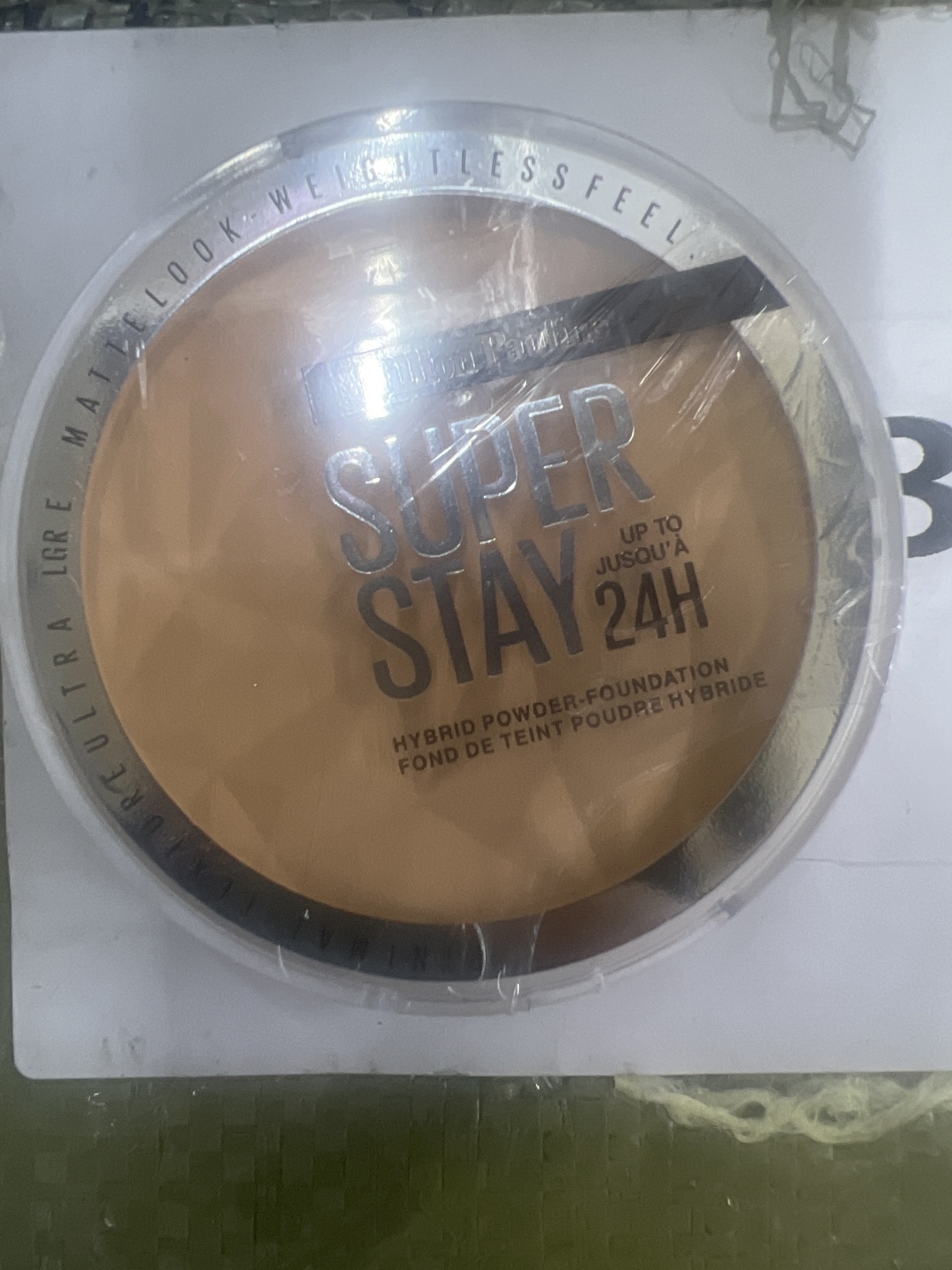 Пудра Million Pauline Super stay сухая 2421. 02 светло-бежевый
