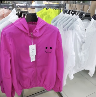 Бомбер фуксия