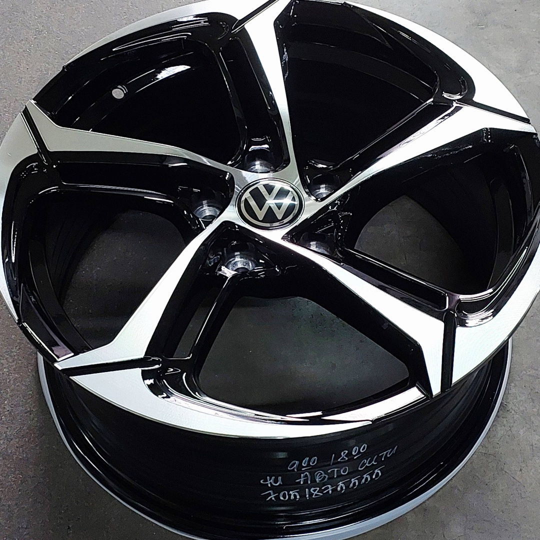 Volkswagen R17 BLACK GLOSSY SERIES-D ТЦ АВТО СИТИ АЛМАТЫ 7.5x17/5x112 D66.6 ET35 4 диска черный, серебристый