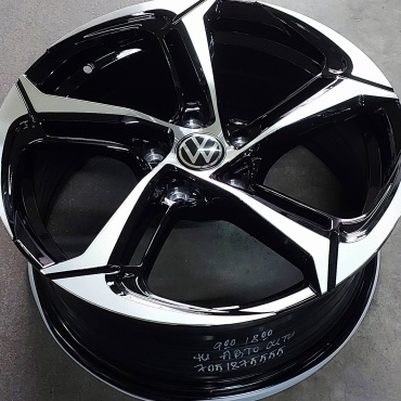 Volkswagen R17 BLACK GLOSSY SERIES-D ТЦ АВТО СИТИ АЛМАТЫ 7.5x17/5x112 D66.6 ET35 4 диска черный, серебристый