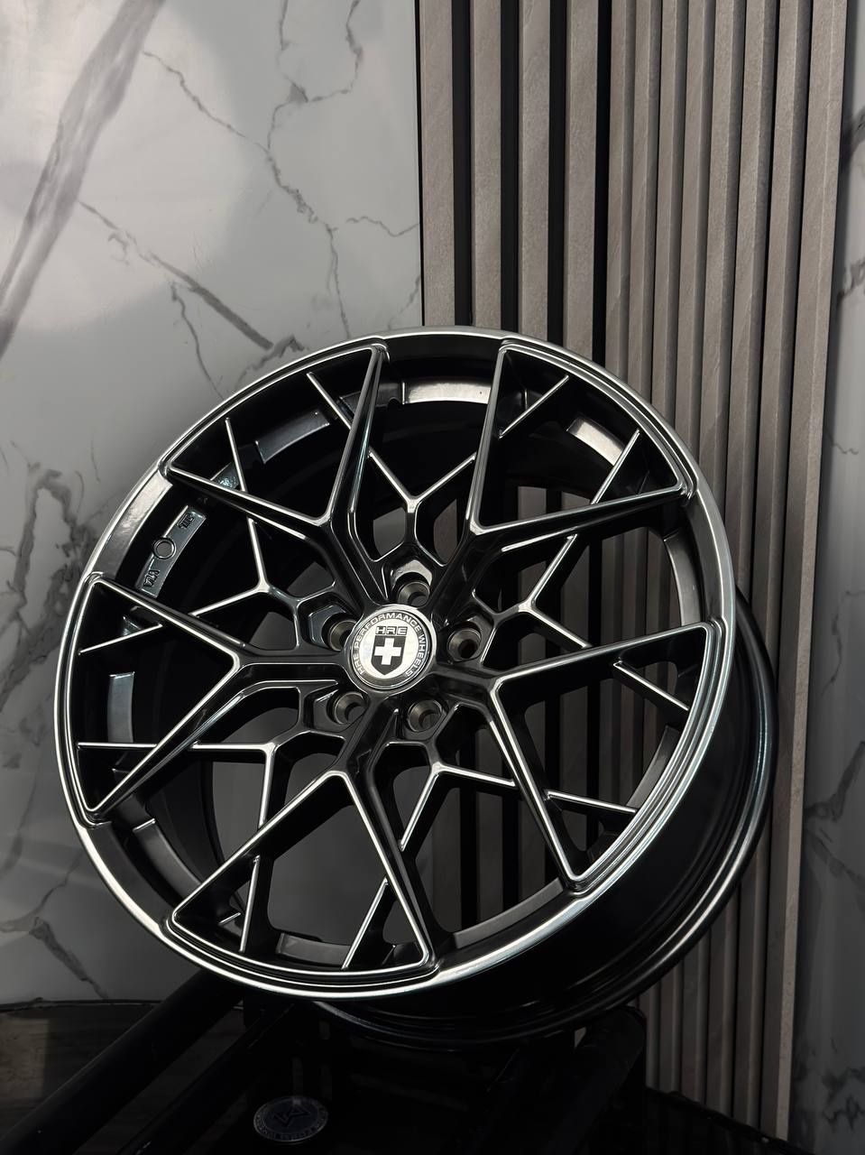 Top Grade HRE H754F 8x18/5x100 D73.1 ET40 4 диска графит