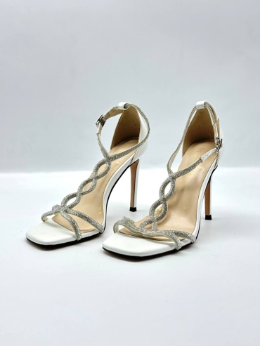 Босоножки EMMA Shoes белый