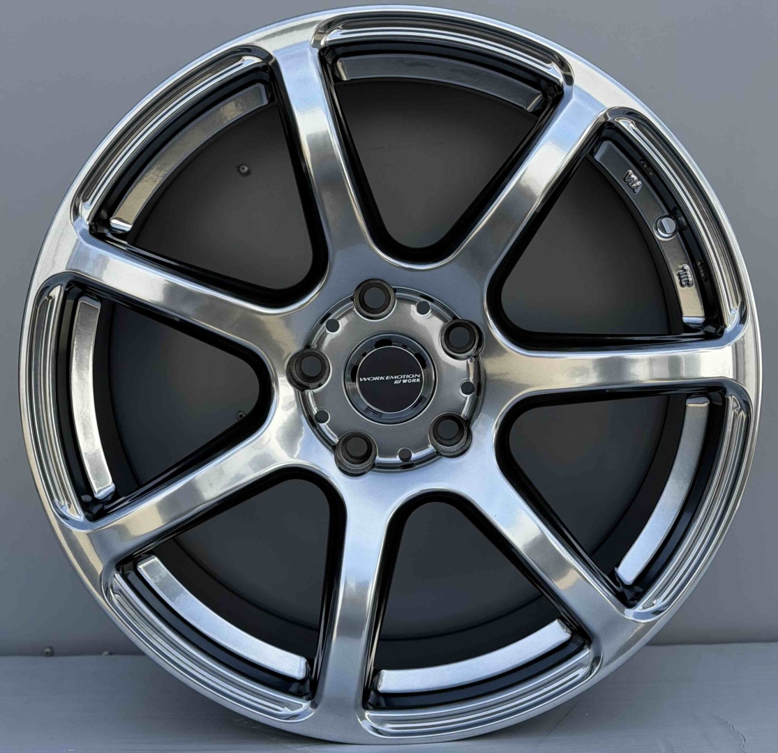RNO 7355 8x18/5x114.3 D73.1 ET35 4 диска графит