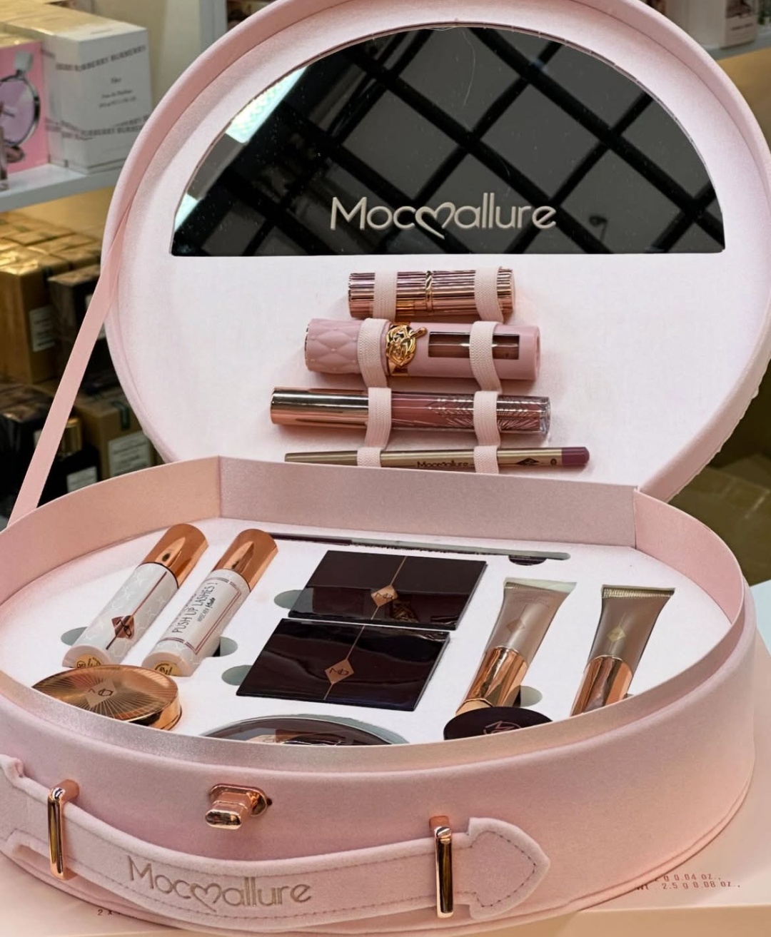 Charlotte Tilbury Подарочный набор! набор декоративной косметики для женщин
