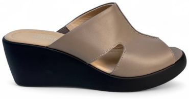 Сабо Astana Shoes светло-коричневый