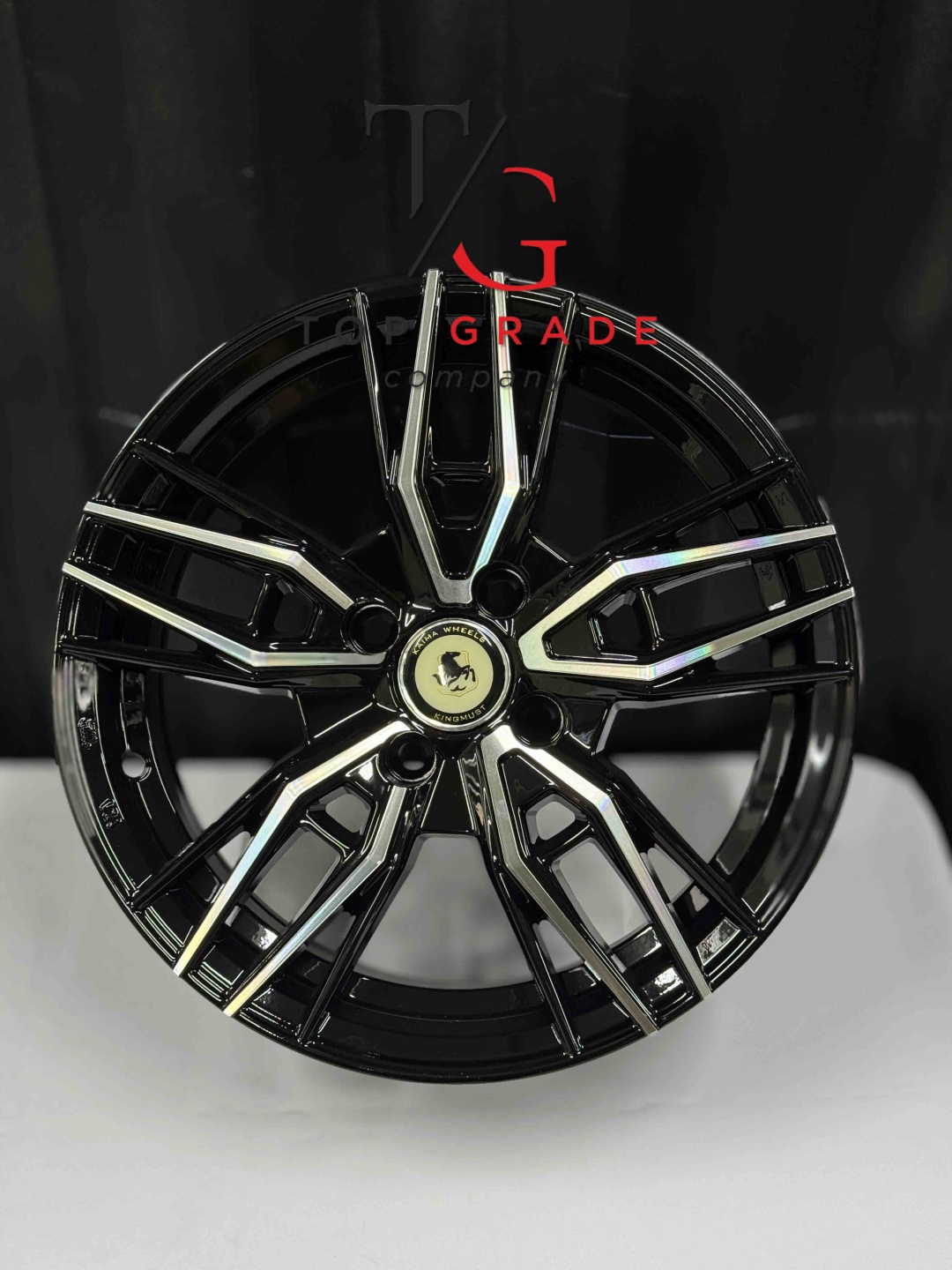 Top Grade Top grade0045 7.5x15/4x100 D67.1 ET35 4 диска черный, серебристый