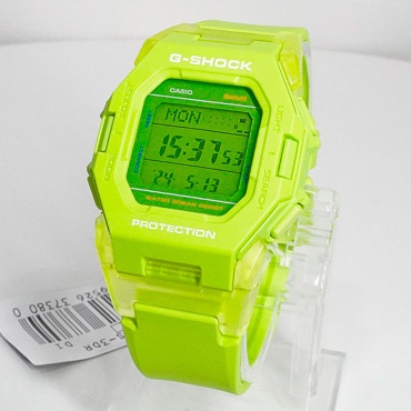 Кварцевые CASIO GD-B500S-3DR пластик