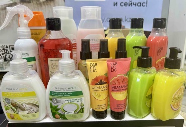Avon Гель для душа гель 4000 мл