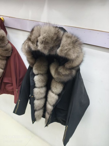 Парка Hongzefu черный