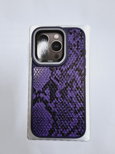 Чехол Kajsa для Apple iPhone 15 фиолетовый
