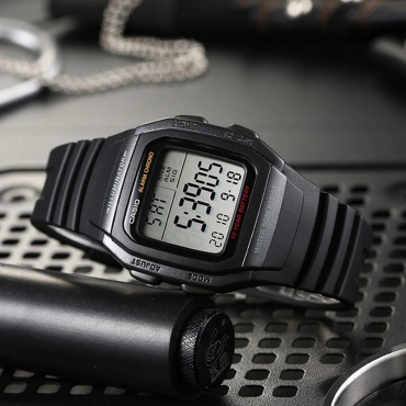 Кварцевые CASIO W-96H-1BVDF полимерный пластик