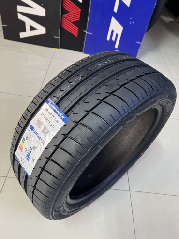 Triangle Th 201 SporteX 235/45 R17 97 Y без шипов