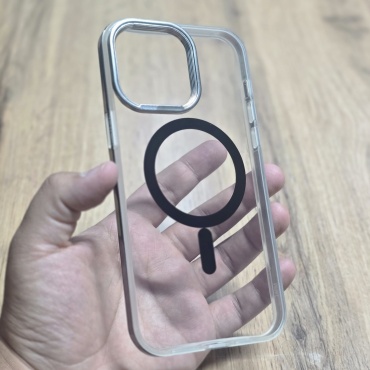 Чехол DDD для Apple iPhone 14 Pro прозрачный