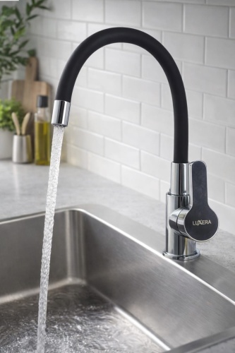 Смеситель LUXERA LX03008E, латунь, цвет черный