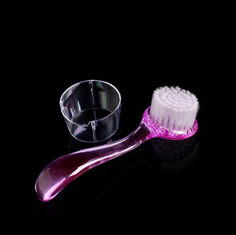 NAIL PRO кисть плоская, щетка сметка пластик 1 шт