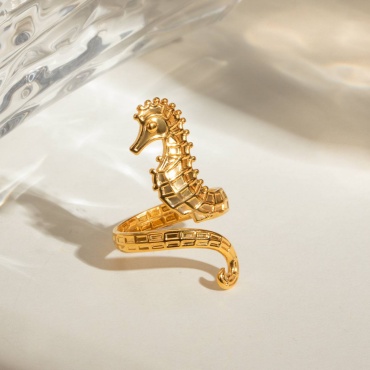 Кольцо ARUNA JEWERLY JDRW2405029 размер регулируемый нержавеющая сталь, без вставок, золотистый