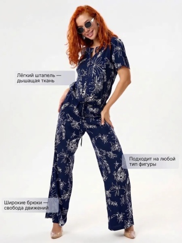 Комбинезон с шортами белый