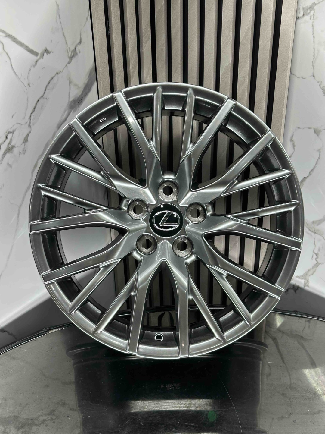 Top Grade t/g lexus h741f 8x18/5x114.3 D60.1 ET40 4 диска графит