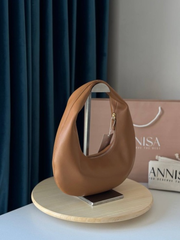 Сумка бочонок ANNISA натуральная кожа коричневый