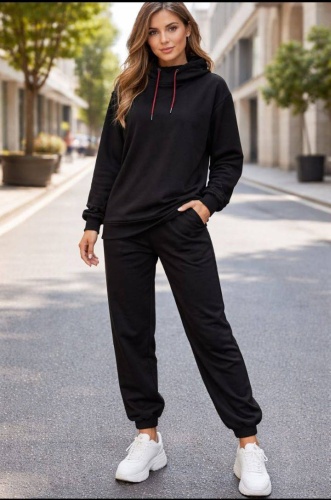 Повседневный костюм FASHION черный