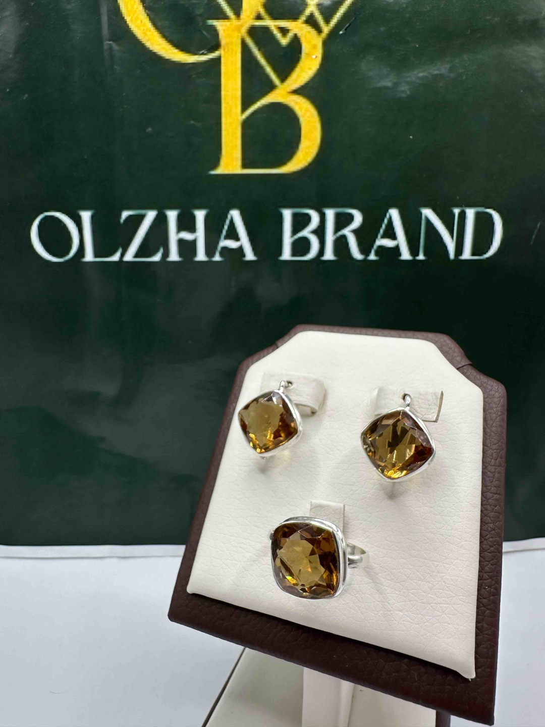 OLZHA BRAND 73114863 вес 12.5 г серебро, султанит