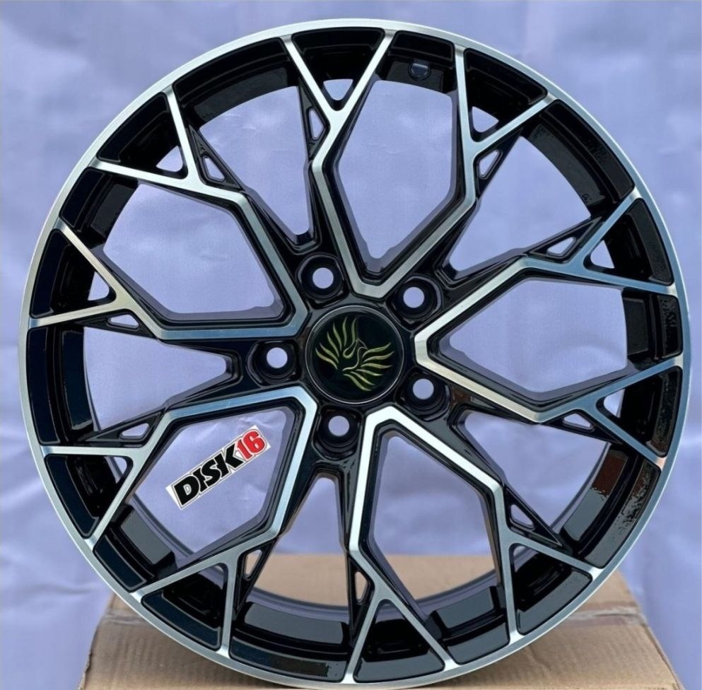 RNO 5640 8x18/5x114.3 D67.1 ET35 4 диска черный, серебристый