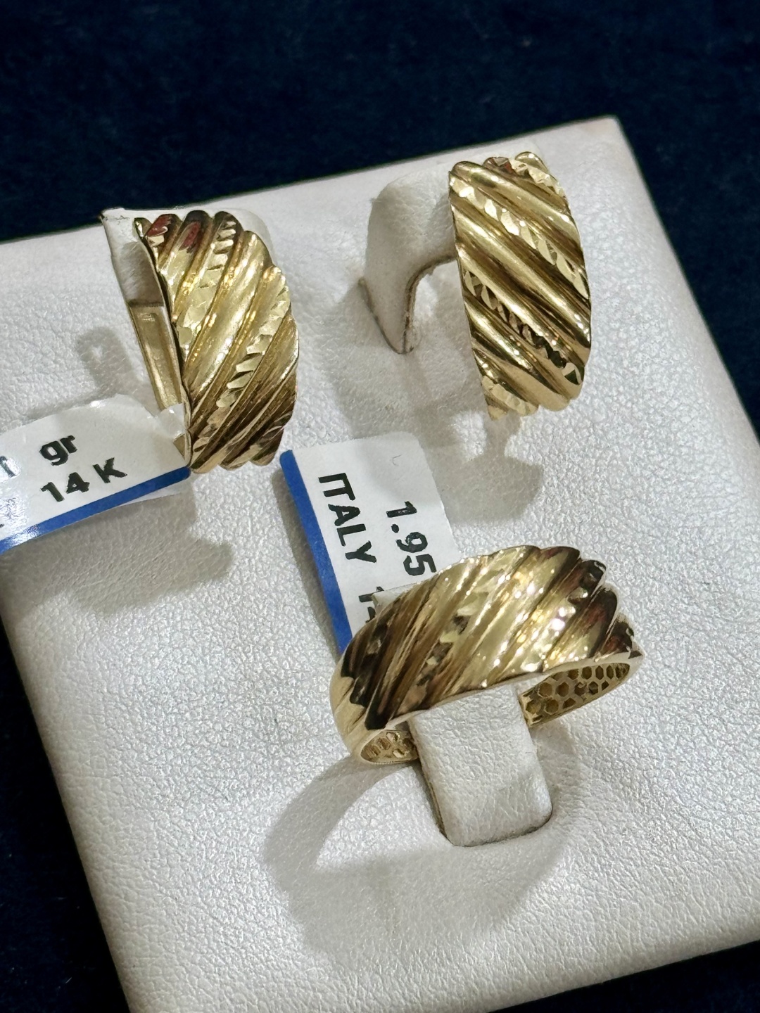Italy Gold К37119518 вес 5.6 г золото, без вставок