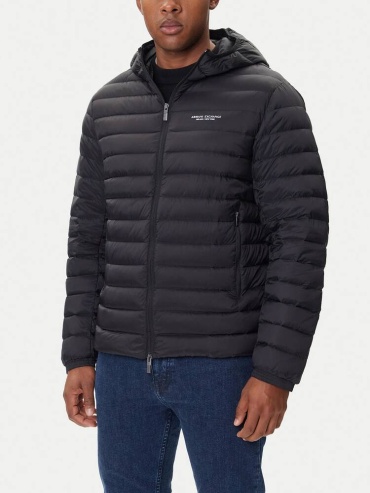 Зимняя куртка Armani Exchange черный