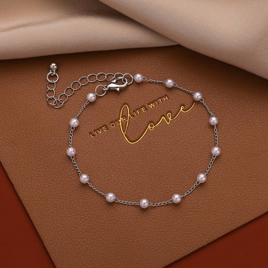 Браслет Billiza Silver beaded bracelet 01 длина 16 см бижутерный сплав, бисер