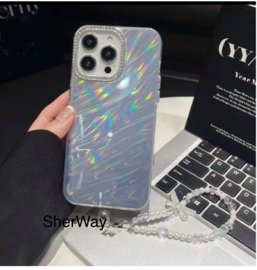 Чехол SherWay для Apple iPhone 16 Pro серебряный