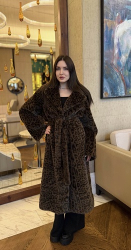 Шуба черный, коричневый