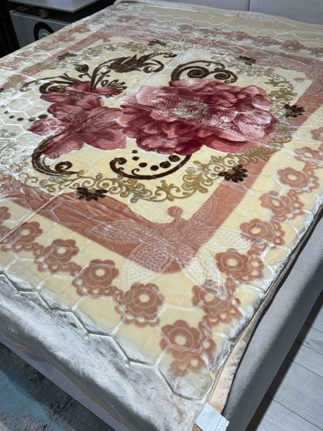 Одеяло Бамбуковое одеяло. Кремовый цвет 200x230 всесезонное