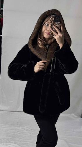 Шуба черный