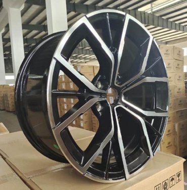 Baochi H3010D 8x18/5x112 D66.6 ET30 4 диска черный, серебристый