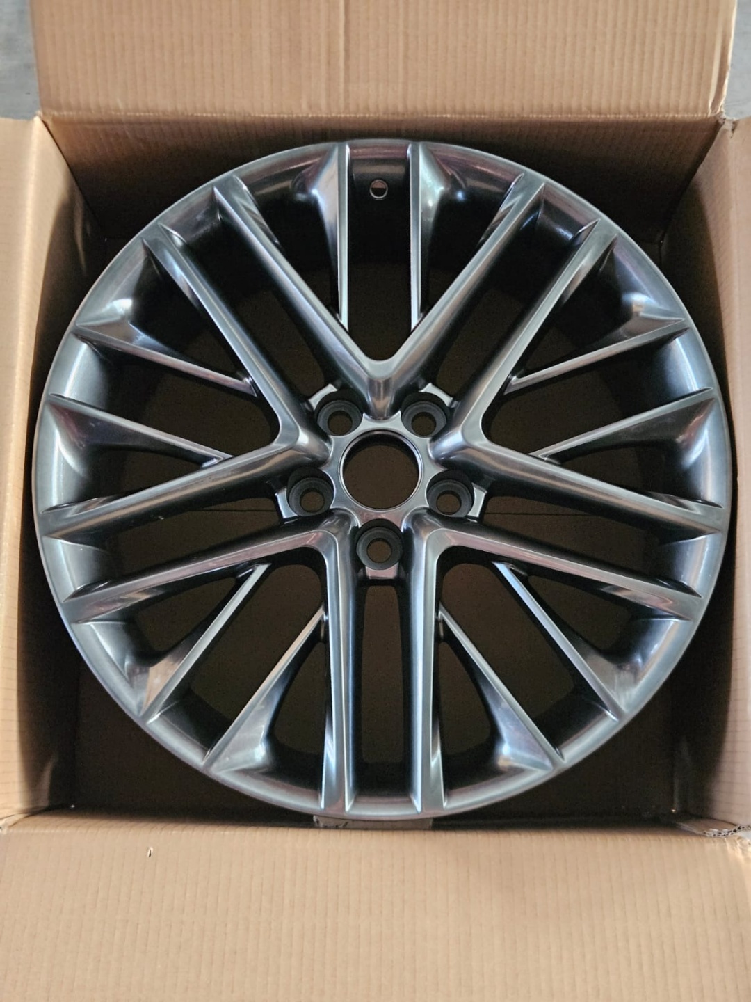 Fonyee SM Z1151 8x19/5x114.3 D60.1 ET35 4 диска графит