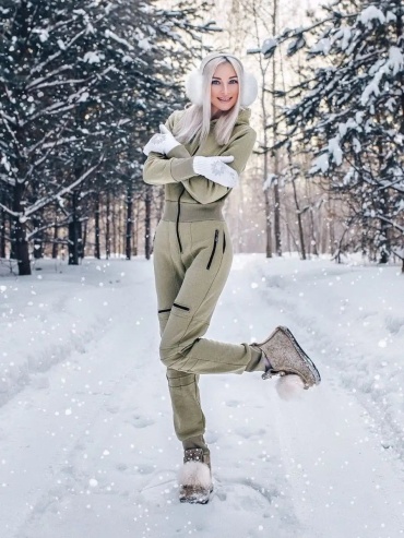 Комбинезон с шортами StayWild оливковый
