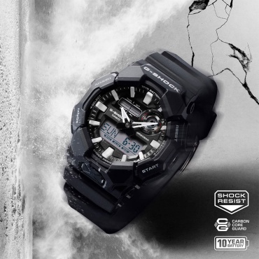 Кварцевые CASIO GA-010-1ADR пластик, карбон