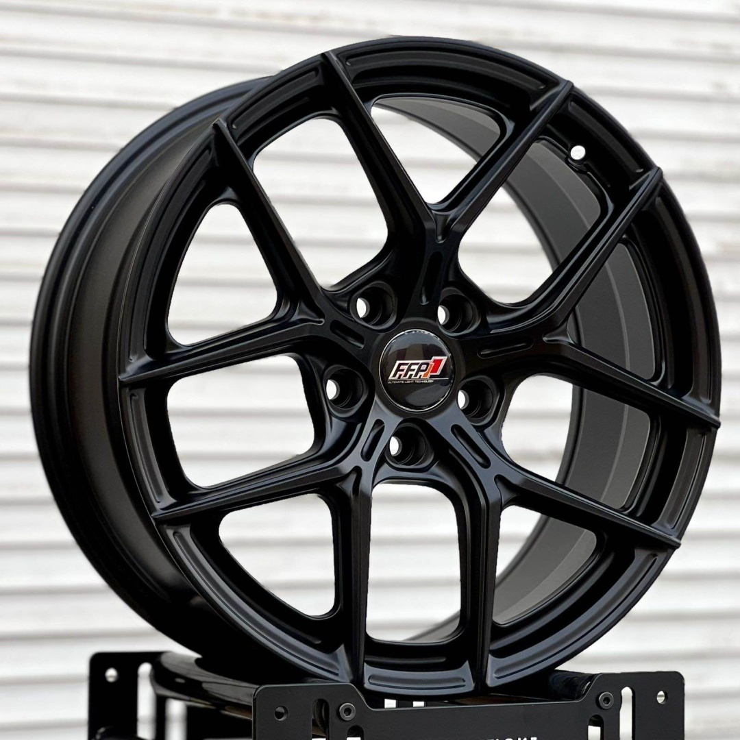 Top Grade T/G 101A 8x18/5x114.3 D67.1 ET35 4 диска черный, черный матовый