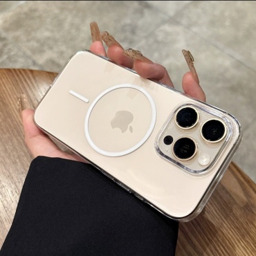 Чехол DDD для Apple iPhone 15 прозрачный