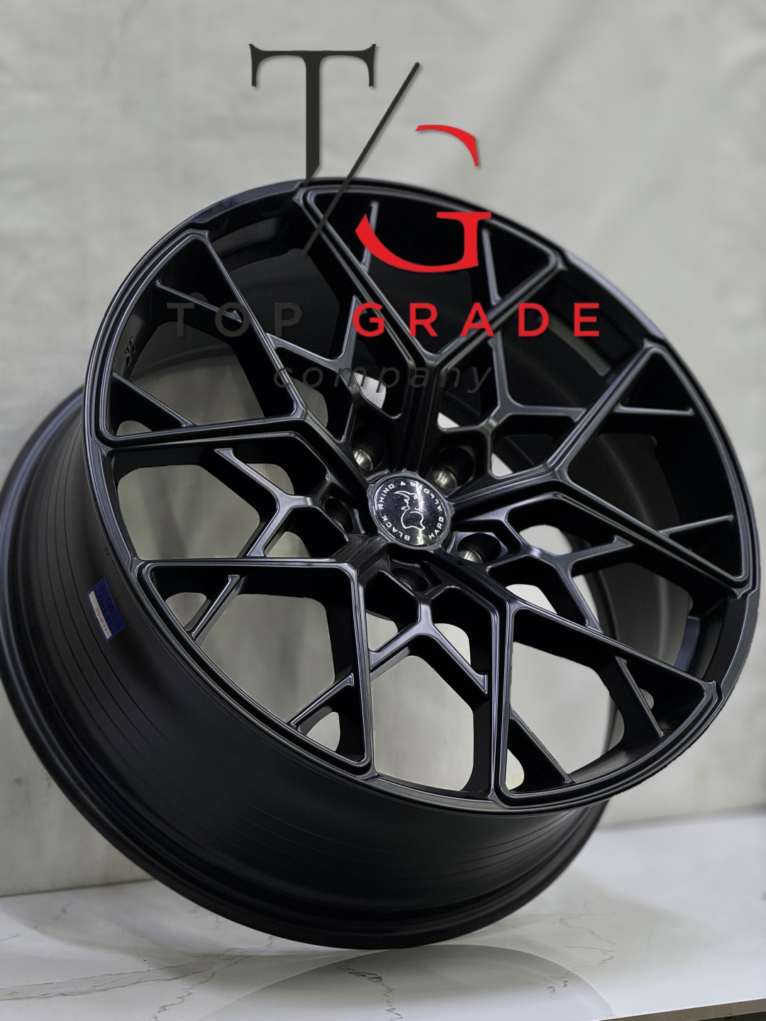 Top Grade Воссен 0013 8.5x20/5x114.3 D73.1 ET35 4 диска черный