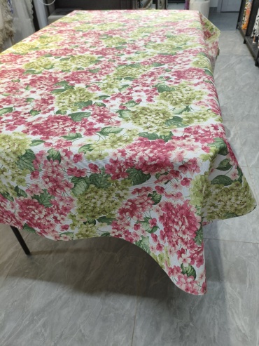 Скатерть KITCHENWARE STORE 300x140 см, тефлон, 1 шт
