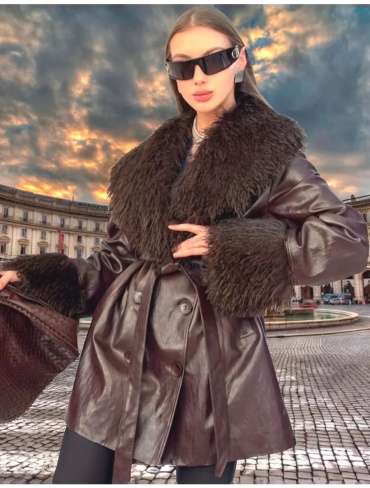 Демисезонная куртка OKSANA UTOVA BRAND коричневый